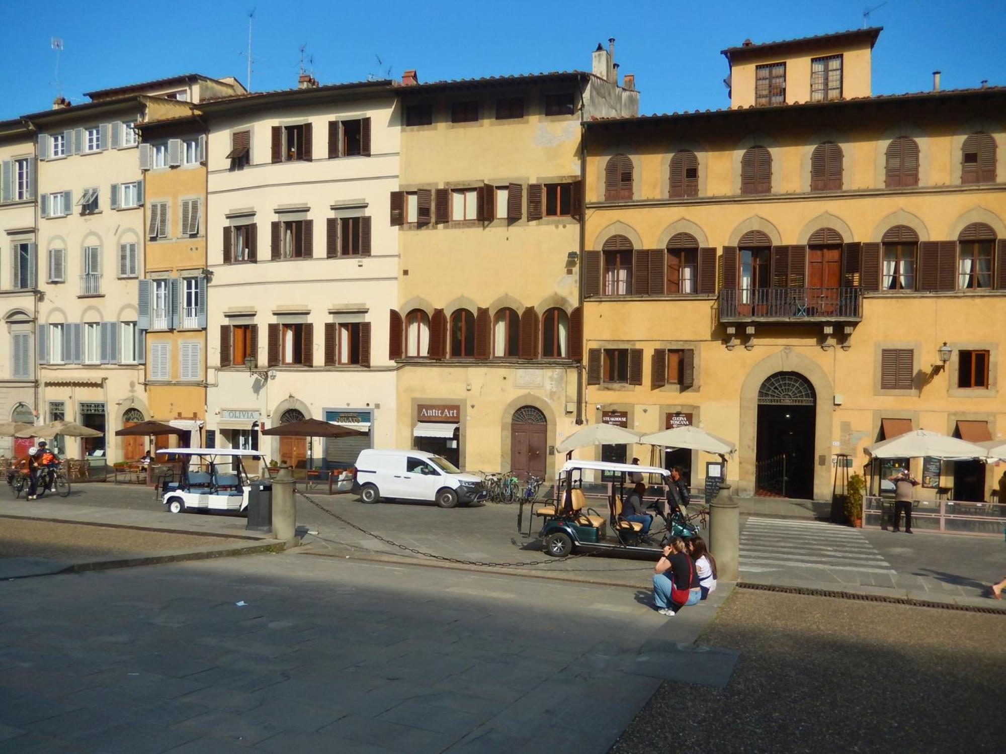Great Location Just Infront Of Pitti Palace Florencia Exterior foto